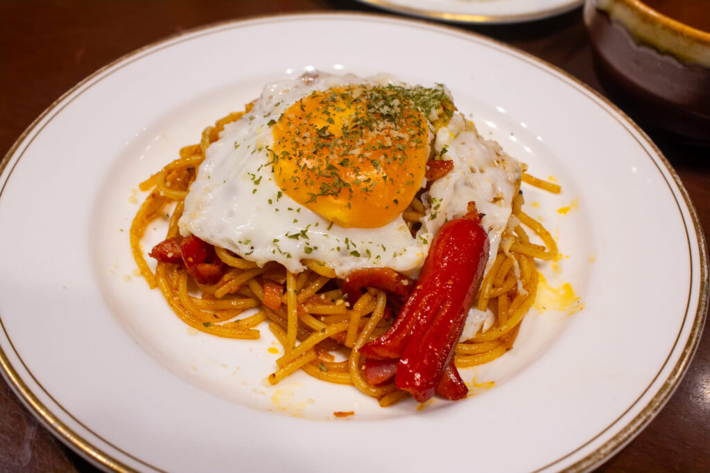 ハヤシつけナポリタン