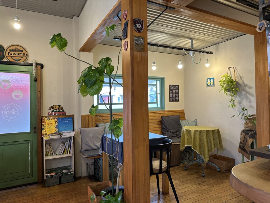 スパイス&カフェnico(ニコ)の内装