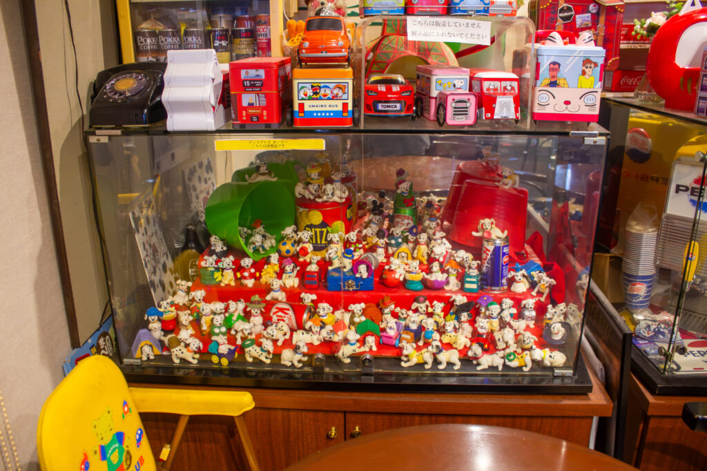 ふくチャンネルの店内