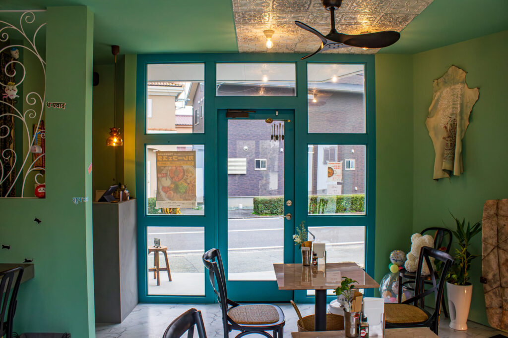 クマモトカラヒの店内