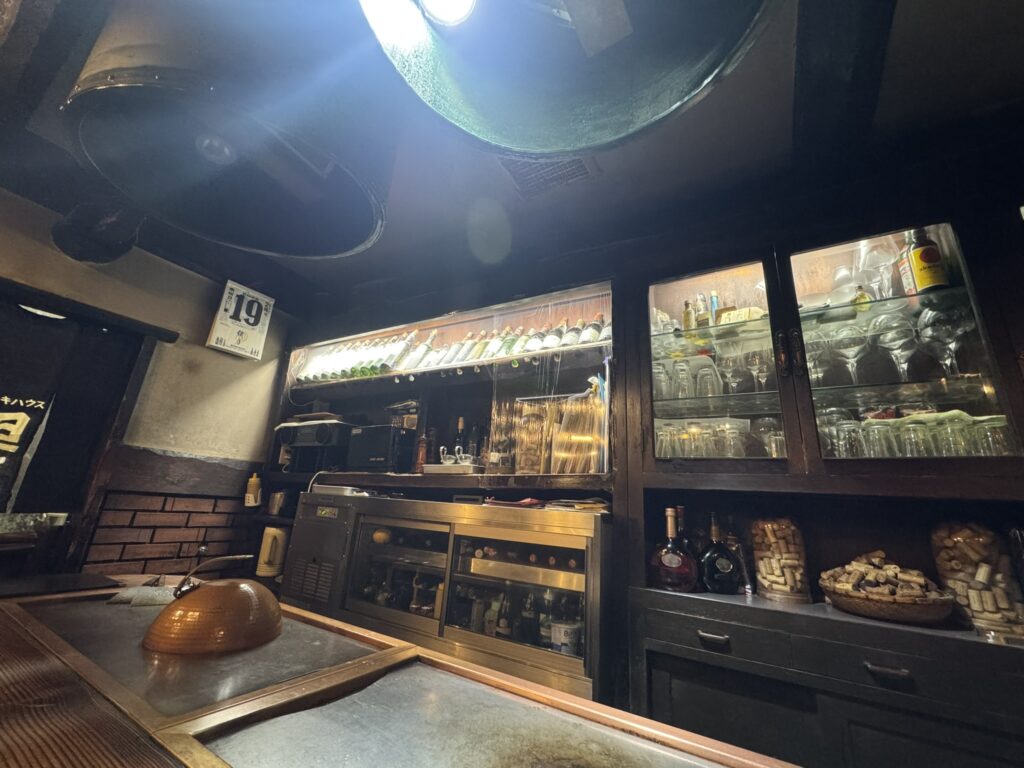 ステーキハウス但馬の店内